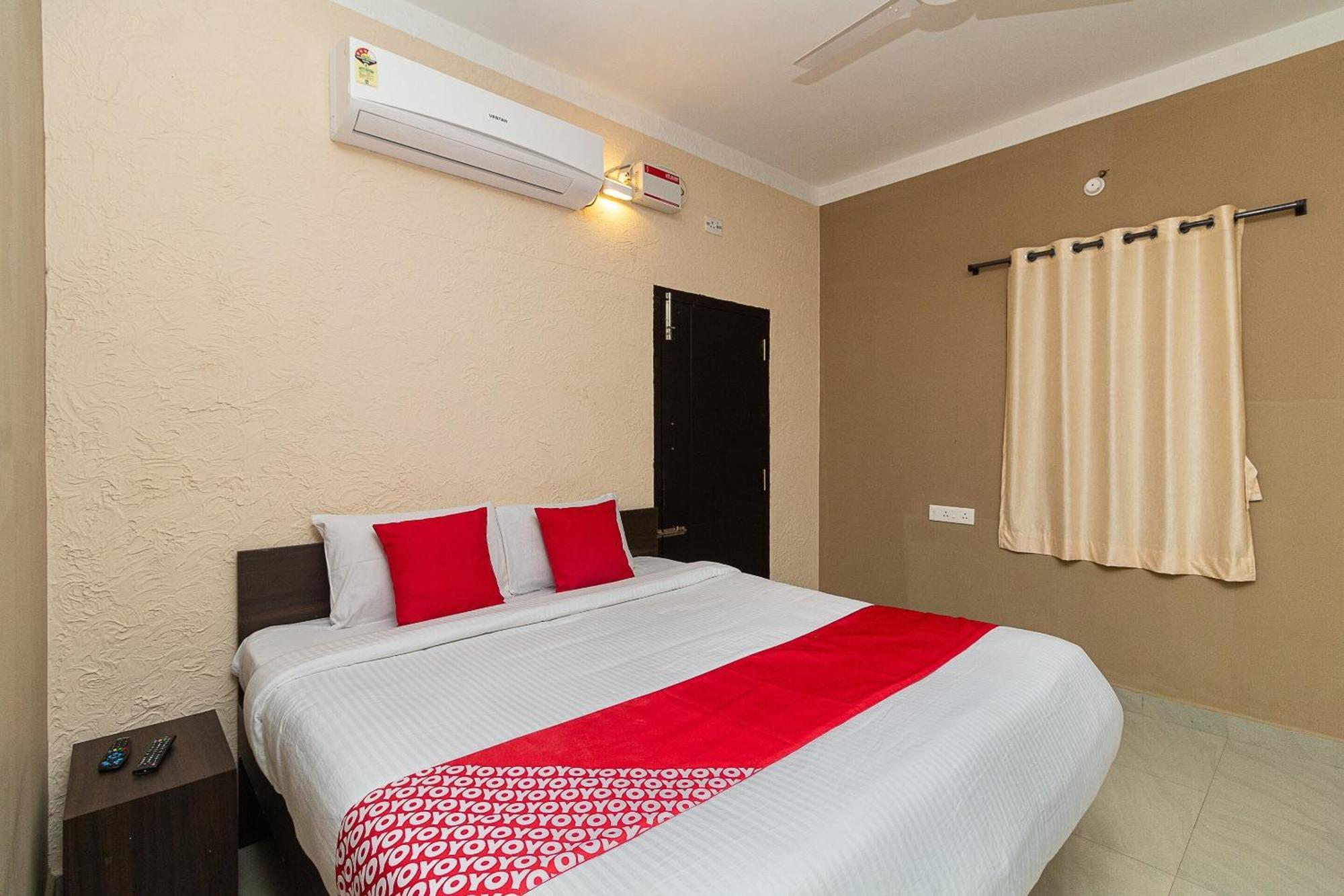 Oyo Green Hills Villa Kuttalam  Exterior photo